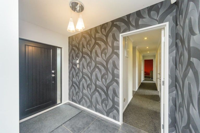 Photo of property in 6 Akers Road, Linton, Palmerston North, 4472