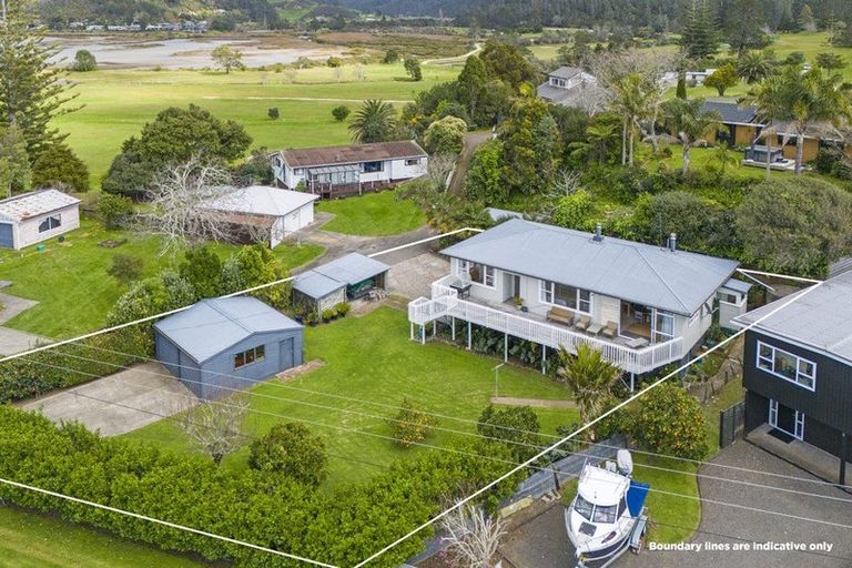 Photo of property in 293 Main Sh25 Road, Tairua, 3508