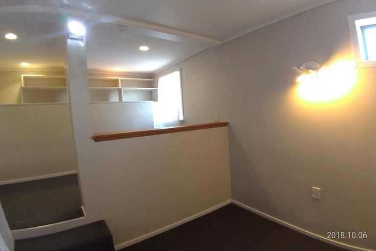 Photo of property in 3 Roband Avenue, Glenfield, Auckland, 0629