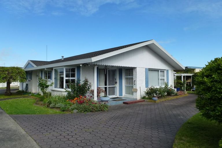 Photo of property in 71 Studholme Street, Morrinsville, 3300