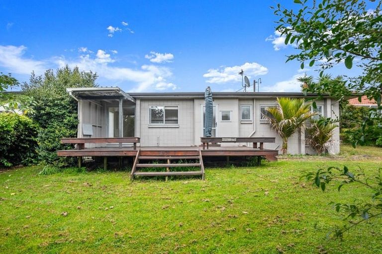 Photo of property in 1/10 Elliot Street, Howick, Auckland, 2014