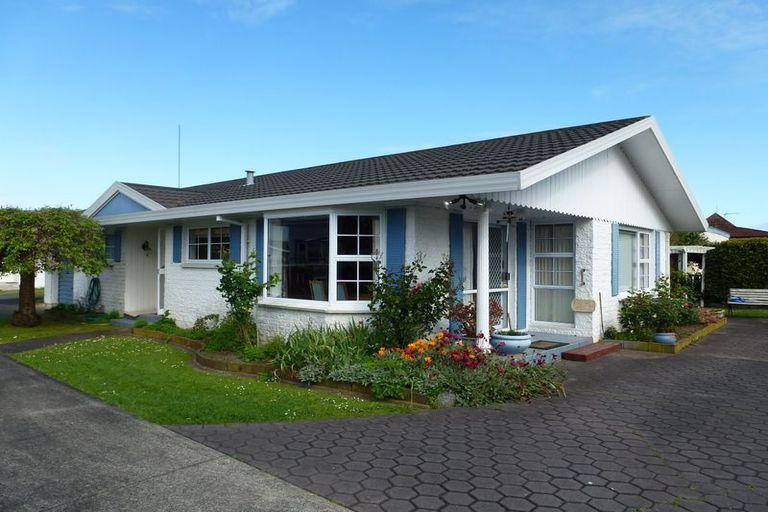 Photo of property in 71 Studholme Street, Morrinsville, 3300