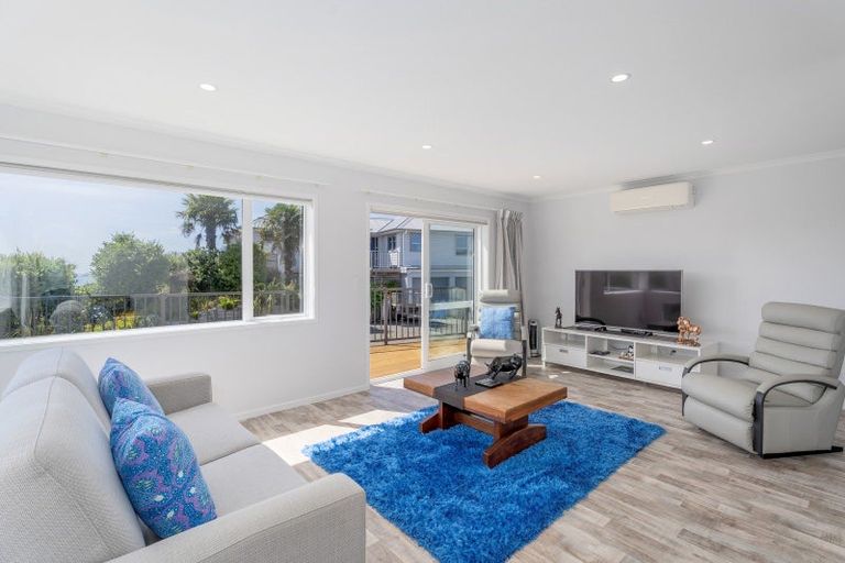 Photo of property in 105 Centennial Drive, Whitianga, 3510