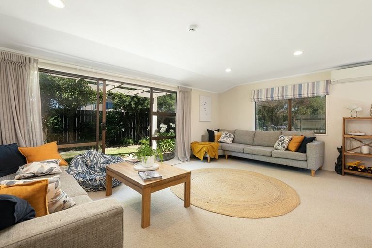 Photo of property in 155 Dickson Road, Papamoa Beach, Papamoa, 3118