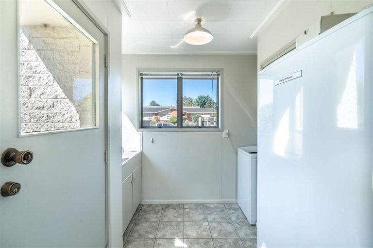 Photo of property in 122 Gladstone Terrace, Gladstone, Invercargill, 9810