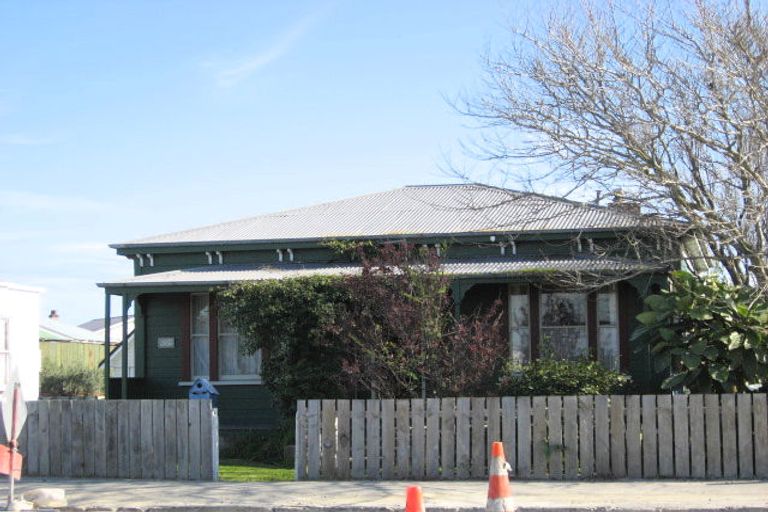 Photo of property in 55 Carlton Avenue, Gonville, Whanganui, 4501