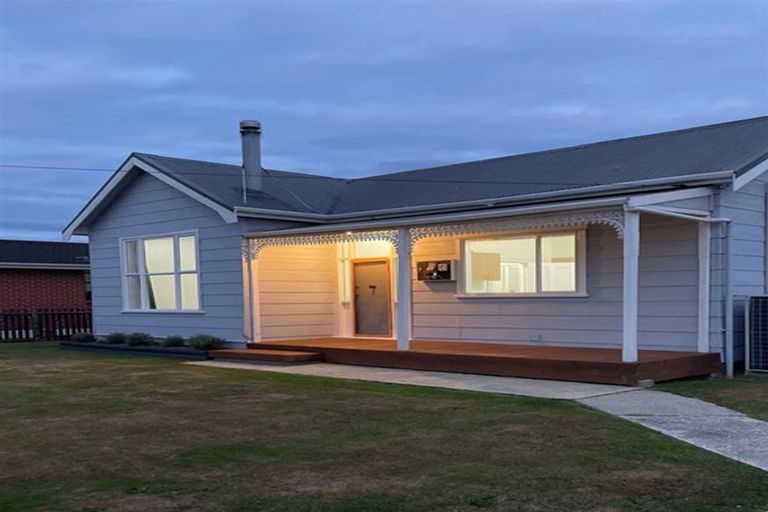 Photo of property in 81 Johnson Street, Milton, 9220