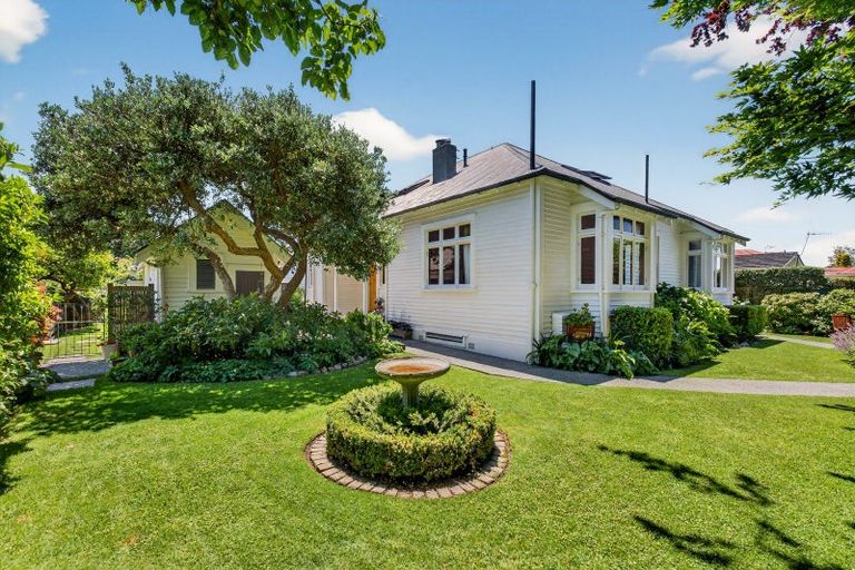 Photo of property in 503 King Street South, Hastings, 4122