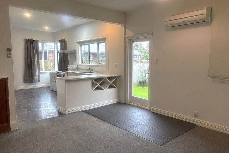 Photo of property in 2/64 Division Street, Riccarton, Christchurch, 8041