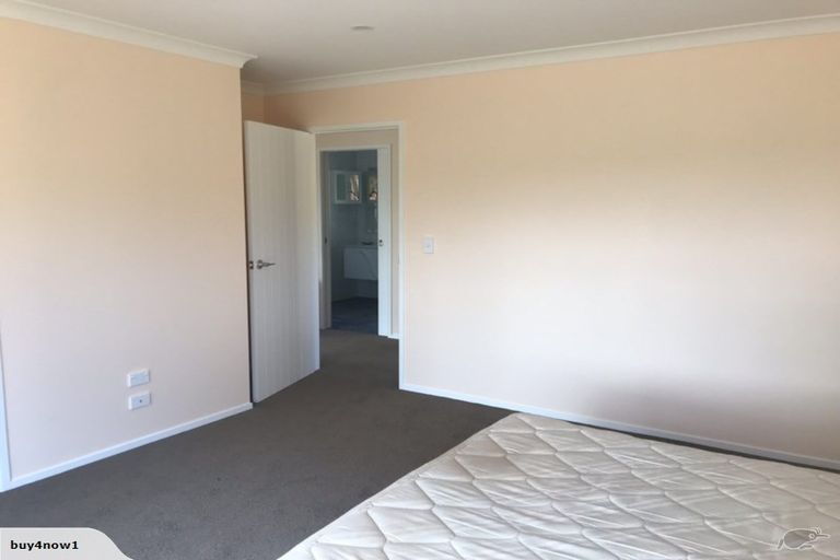 Photo of property in 133 Codlin Road, Waiuku, 2682