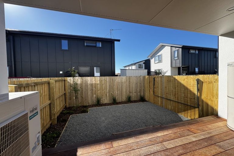 Photo of property in 5/6 Gilberthorpes Road, Islington, Christchurch, 8042