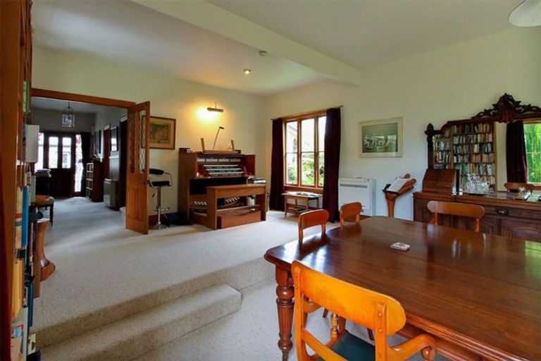 Photo of property in 235 Ilam Road, Ilam, Christchurch, 8041