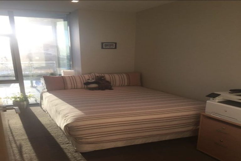 Photo of property in Chews Lane Apartments, 11g/9 Chews Lane, Wellington Central, Wellington, 6011