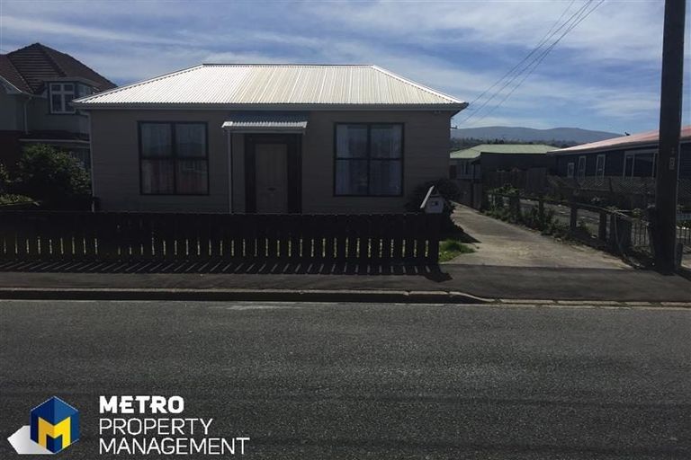 Photo of property in 136 Melbourne Street, South Dunedin, Dunedin, 9012