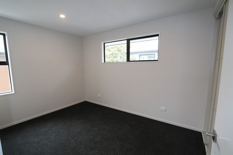 Photo of property in 8 Shingle Street, Sydenham, Christchurch, 8023
