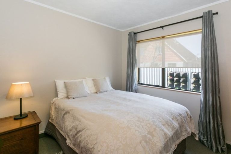 Photo of property in 53d Church Road, Taradale, Napier, 4112