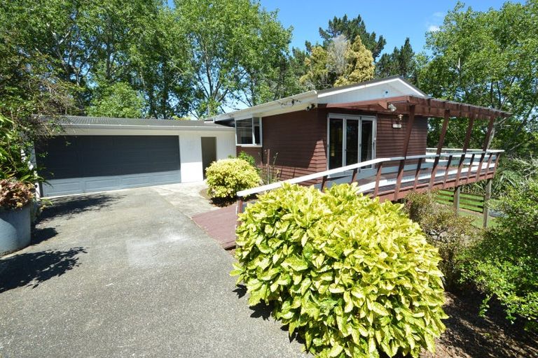 Photo of property in 339 Whitford Road, Whitford, Howick, 2571