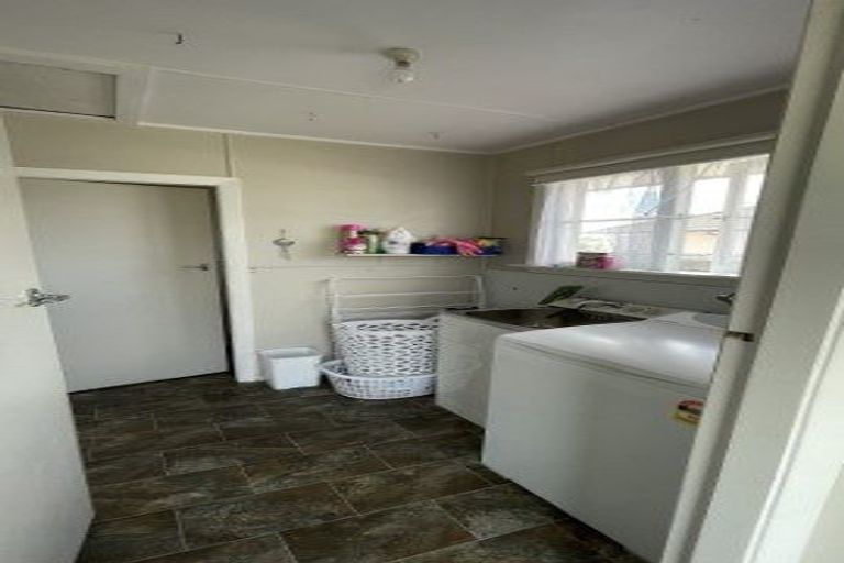 Photo of property in 57 Bevington Street, Avonhead, Christchurch, 8042