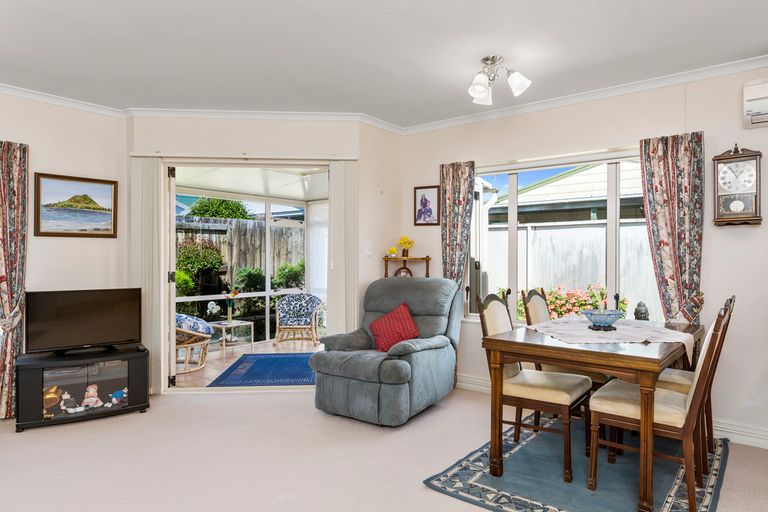 Photo of property in 56b Pemberton Crescent, Greerton, Tauranga, 3112