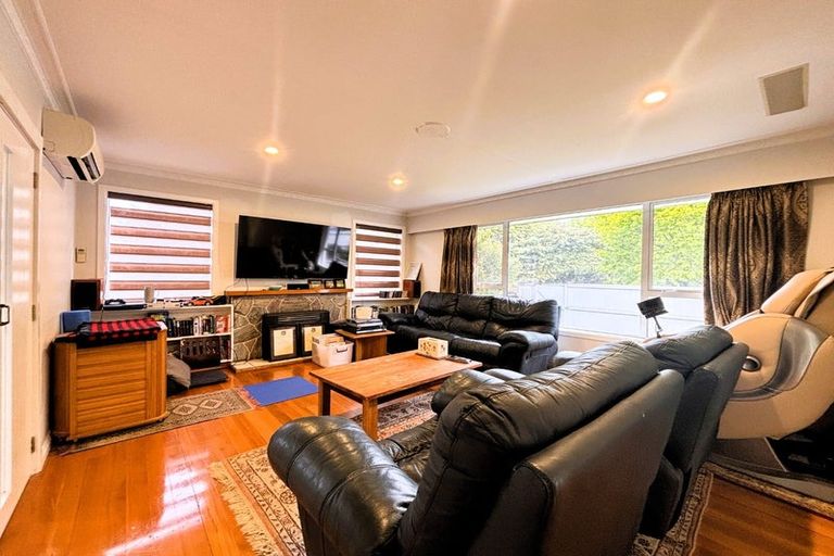 Photo of property in 15 Deepdale Street, Burnside, Christchurch, 8053