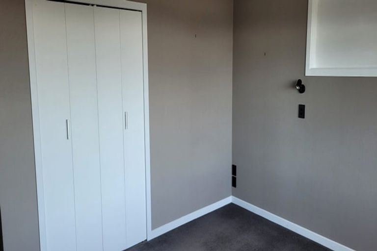 Photo of property in 53 Calvert Road, Lynmouth, New Plymouth, 4310