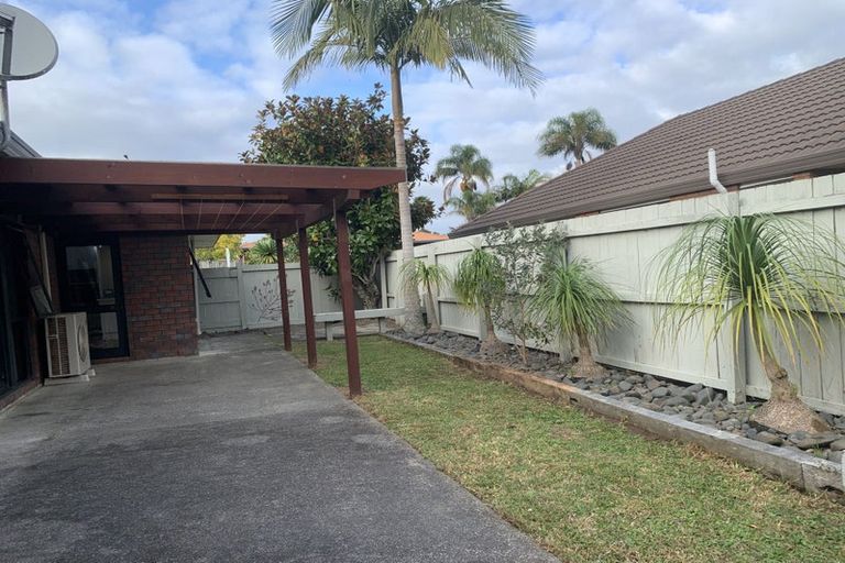 Photo of property in 20 Princeton Parade, Albany, Auckland, 0632