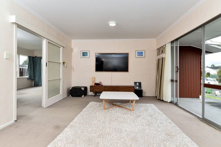 Photo of property in 3 Hillary Street, Chedworth, Hamilton, 3210