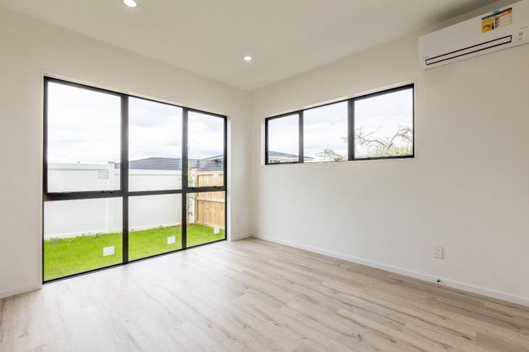 Photo of property in 7/77 Glenmore Road, Sunnyhills, Auckland, 2010