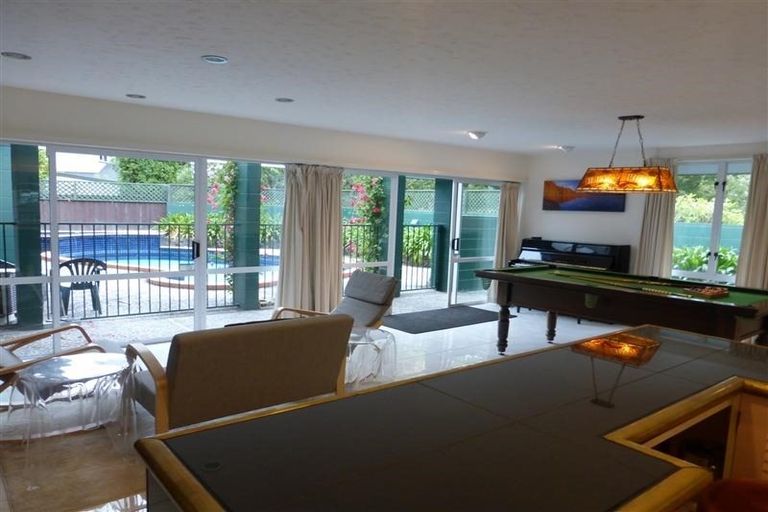 Photo of property in 10 Winslow Street, Burnside, Christchurch, 8053