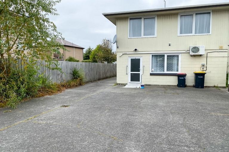 Photo of property in 8/21 Olliviers Road, Phillipstown, Christchurch, 8011