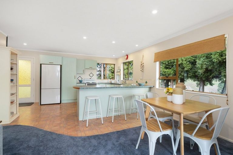 Photo of property in 35 Shady Lane, Welcome Bay, Tauranga, 3175