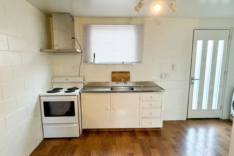 Photo of property in 12/544 Barbadoes Street, Edgeware, Christchurch, 8013