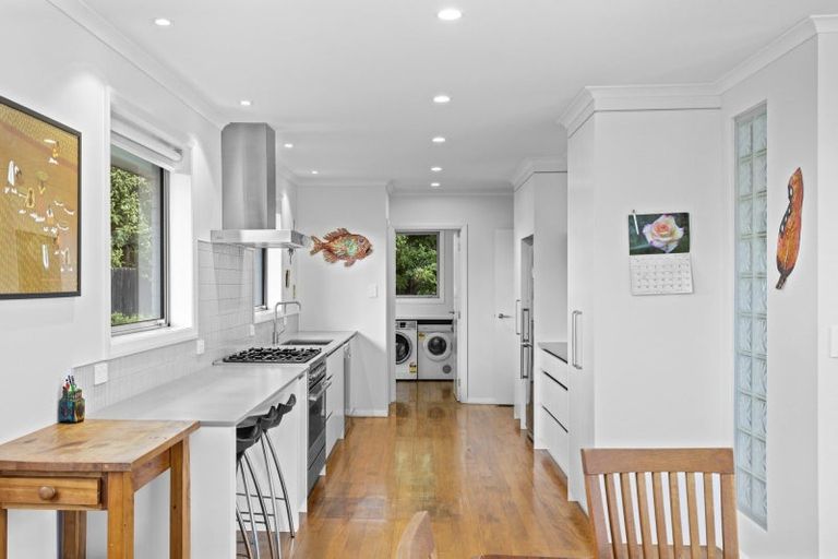 Photo of property in 131 Taylor Street, Cambridge, 3434