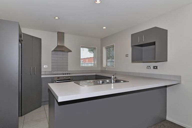 Photo of property in 21 Cadogan Street, Sydenham, Christchurch, 8023