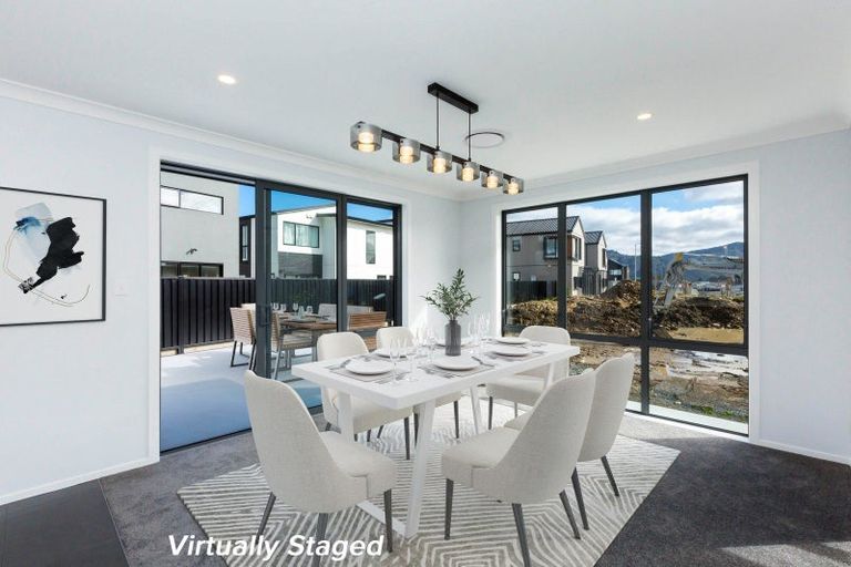 Photo of property in 1 Mawai Hakona Drive, Wallaceville, Upper Hutt, 5018