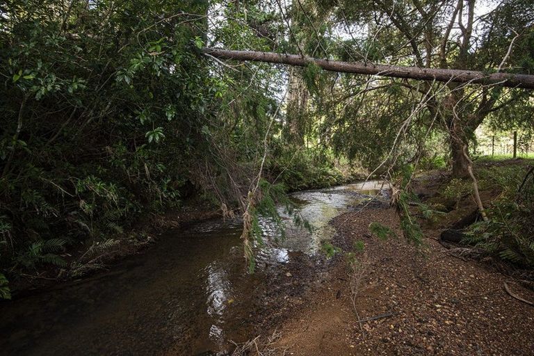 Photo of property in 74 Waiparera Road, Parua Bay, 0192