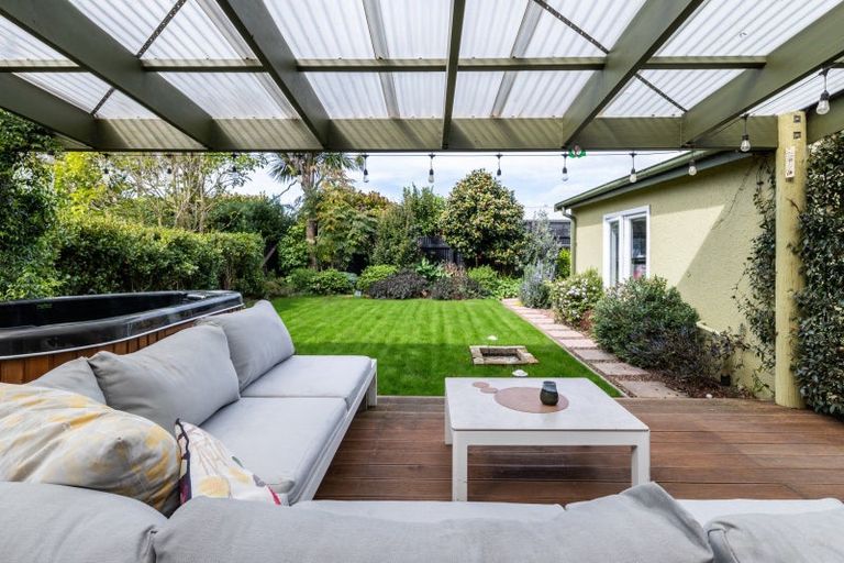 Photo of property in 4 Kuku Street, Te Awanga, 4102