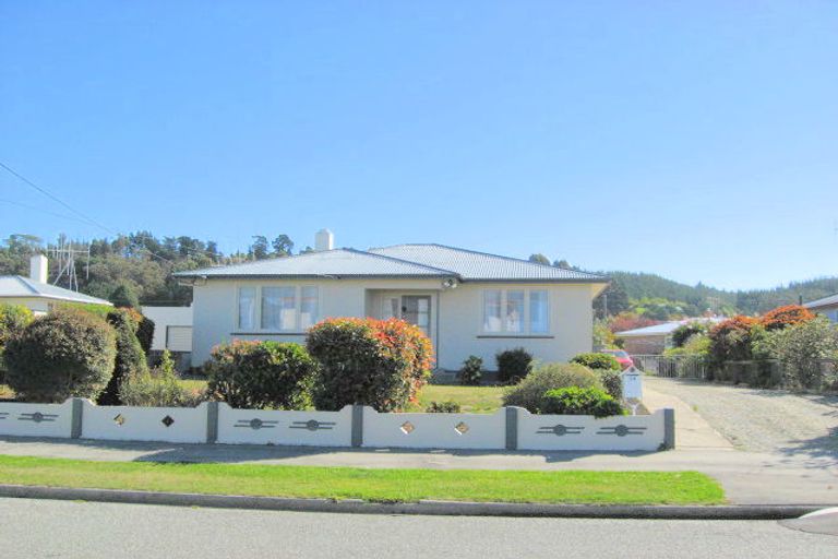 Photo of property in 14 Dacre Street, Oamaru North, Oamaru, 9400