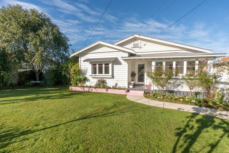 Photo of property in 38 East Street, Claudelands, Hamilton, 3214