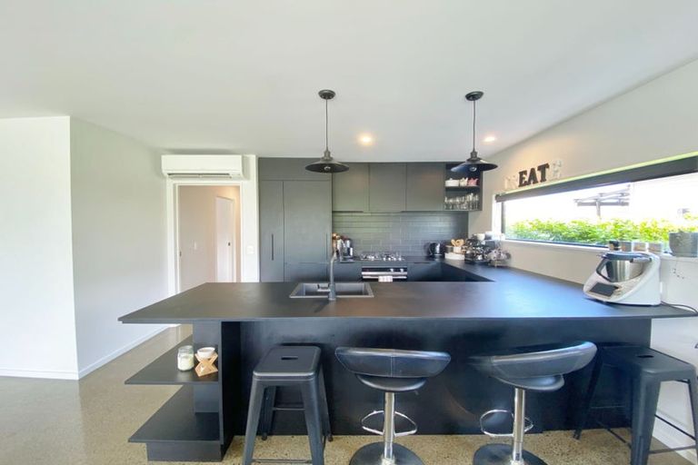 Photo of property in 30 Allard Street, Edgeware, Christchurch, 8013