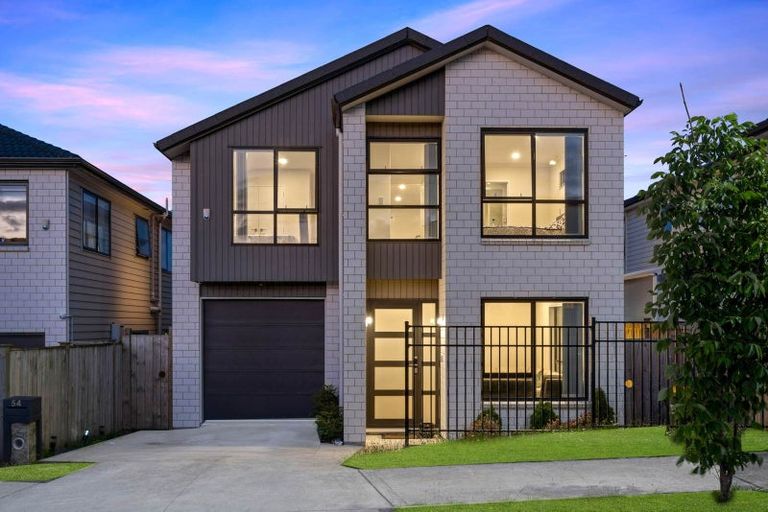 Photo of property in 54 Tir Conaill Avenue, Flat Bush, Auckland, 2019