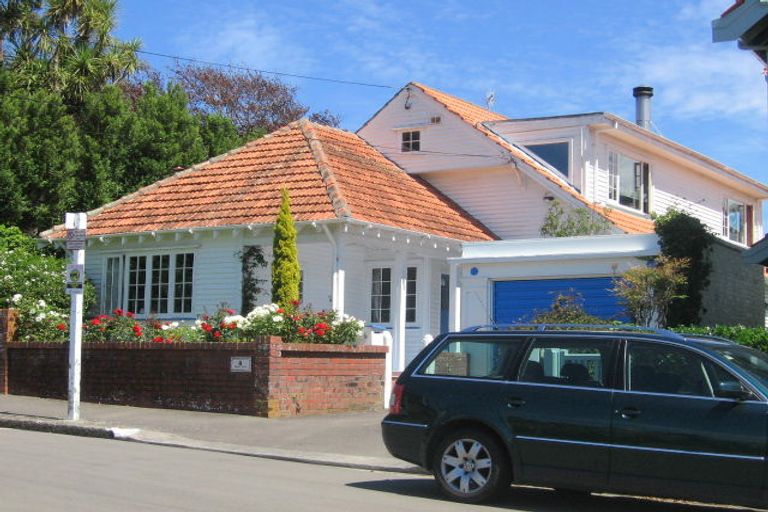 Photo of property in 6 Mariri Road, Kelburn, Wellington, 6012