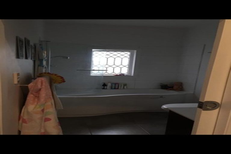 Photo of property in 36 Charlotte Avenue, Brooklyn, Wellington, 6021