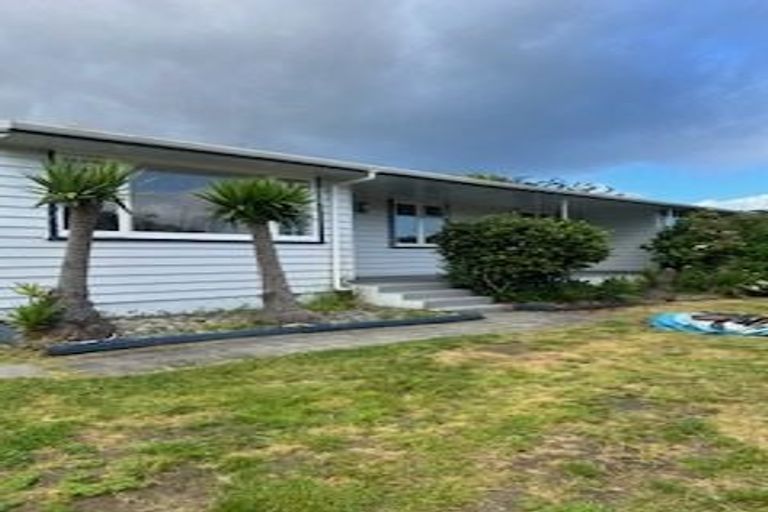 Photo of property in 13 Riwai Street, Paraparaumu, 5032