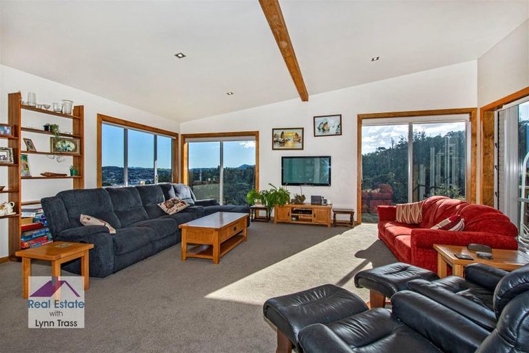 Photo of property in 69 Memorial Drive, Parahaki, Whangarei, 0112