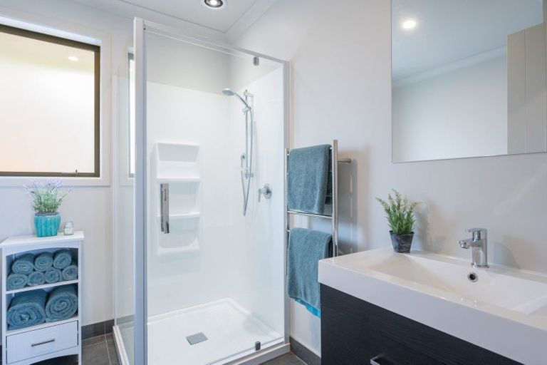 Photo of property in 12 Koi Crescent, Mapua, 7005