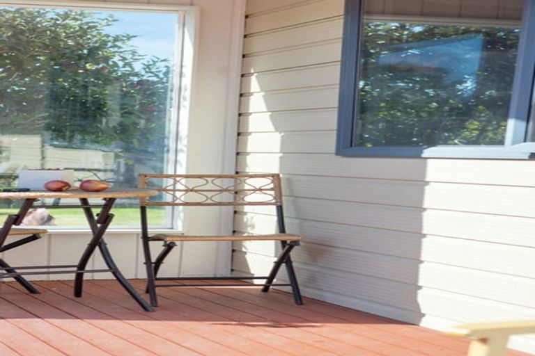 Photo of property in 20a Tiora Place, Upper Riccarton, Christchurch, 8041