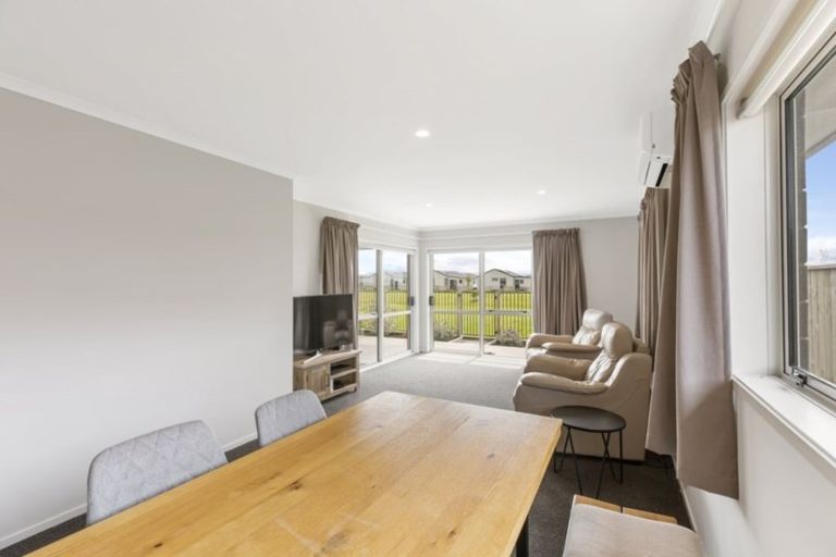 Photo of property in 10 Fuller Street, Papamoa Beach, Papamoa, 3118