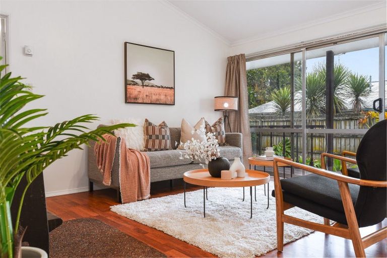 Photo of property in 79 Aquarius Drive, Kawaha Point, Rotorua, 3010