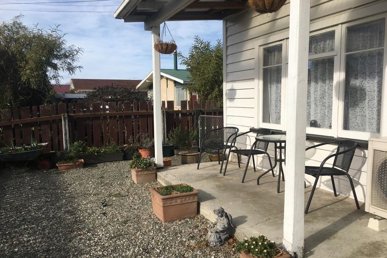 Photo of property in 32 Innes Street, Waimate, 7924